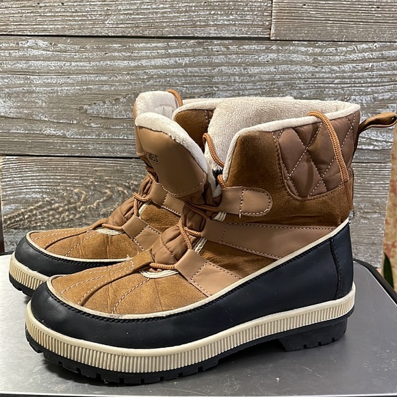 Women’s Khombu Boots - Picture 3 of 6